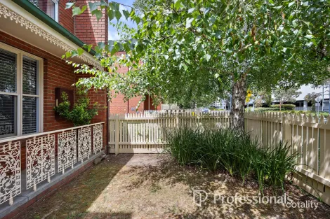 2/20-22 Bond St, Ringwood, VIC 3134