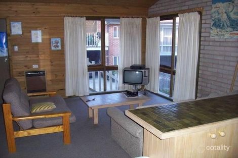Property photo of 4 Cobbon Crescent Jindabyne NSW 2627
