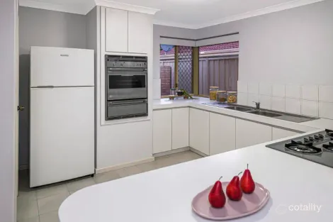 Property photo of 3/2 Vaughan Street Dianella WA 6059