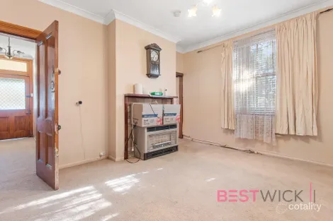 Property photo of 212 Stewart Street Bathurst NSW 2795