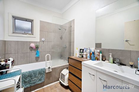 Property photo of 42 Cambridge Street Wendouree VIC 3355