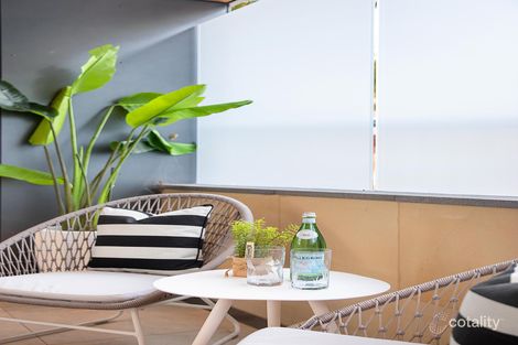 Property photo of 302/3 East Crescent Street McMahons Point NSW 2060