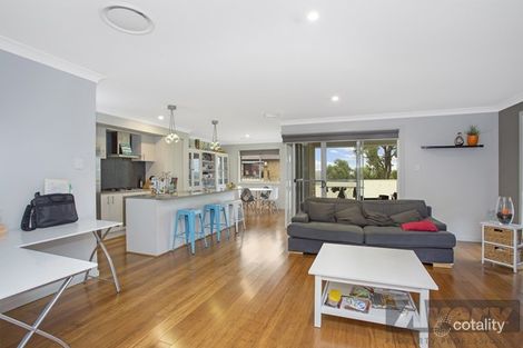 Property photo of 5 Karina Place Bolton Point NSW 2283