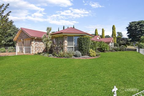 7 Nicola St, Middle Ridge, QLD 4350