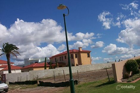 43 Raby Bay Bvd, Cleveland, QLD 4163