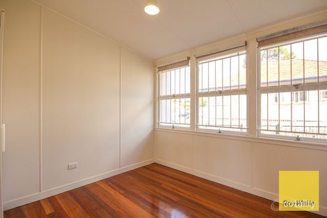 Property photo of 71 Wemvern Street Upper Mount Gravatt QLD 4122