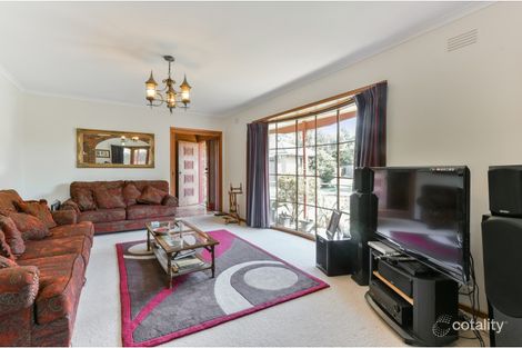 Property photo of 4 Anembo Court Werribee VIC 3030