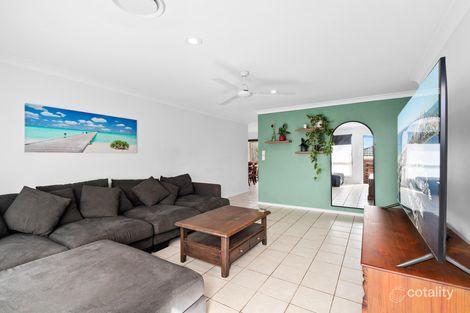 Property photo of 2/34 Cashel Crescent Banora Point NSW 2486