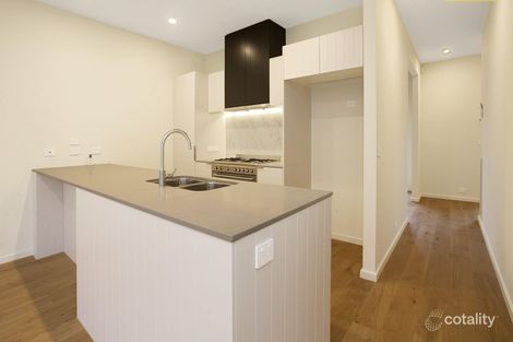 Property photo of 26 Clarendon Street Avondale Heights VIC 3034