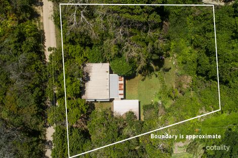 Property photo of 1 Banksia Crescent Scotts Head NSW 2447