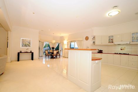 Property photo of 67 Shepherd Road Glen Waverley VIC 3150