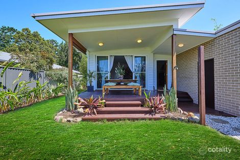 2/2 Gara Ct, Ocean Shores, NSW 2483