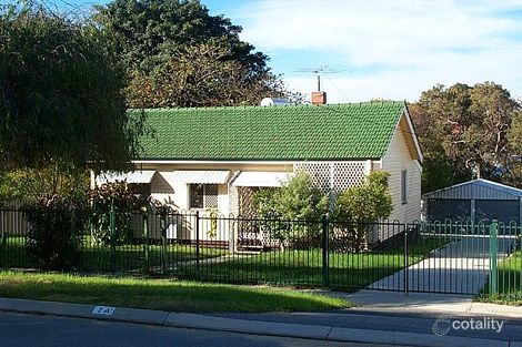 2 Instone St, Hilton, WA 6163