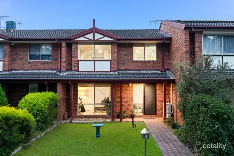 Property photo of 5 Fielders Walk Westmeadows VIC 3049