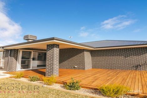 Property photo of 22 Molloy Drive Orange NSW 2800