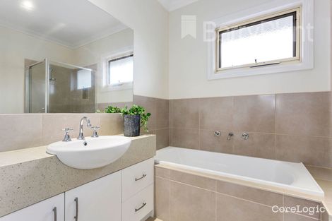 Property photo of 1/514 Waverley Road Mount Waverley VIC 3149