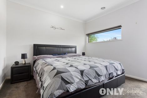 Property photo of 14 Elmtree Crescent Clyde North VIC 3978