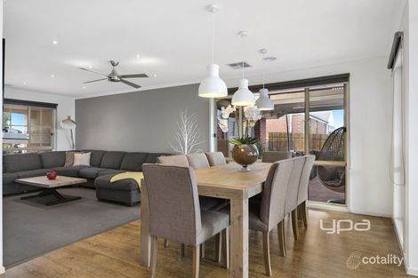 Property photo of 15 Hanke Place Sunbury VIC 3429