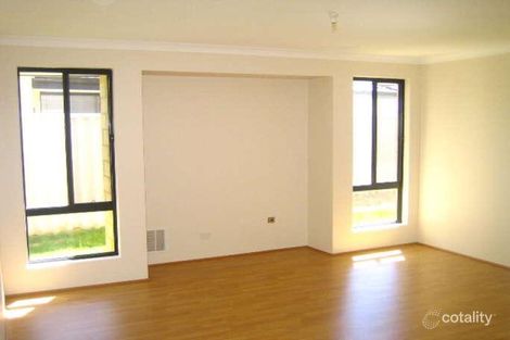 Property photo of 20 Dorchester Turn Canning Vale WA 6155