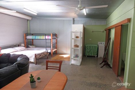 156 Mcleish Rd, Lake Eacham, QLD 4884