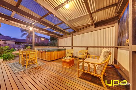 Property photo of 6 Flora Court Cranbourne North VIC 3977