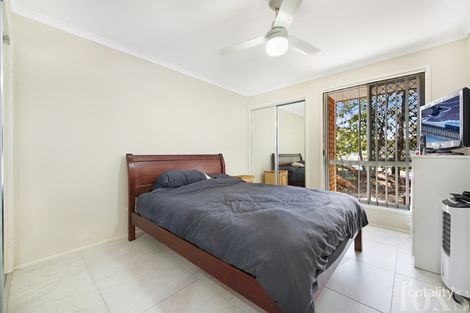 Property photo of 1/190 Whiting Street Labrador QLD 4215
