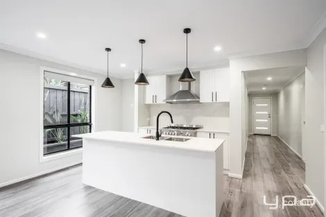 Property photo of 49 Candy Road Greenvale VIC 3059