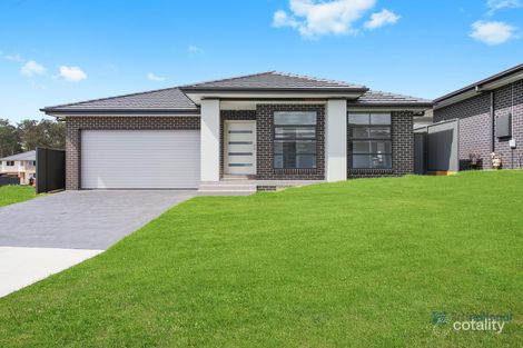 Property photo of 4 Agnes Place Thirlmere NSW 2572