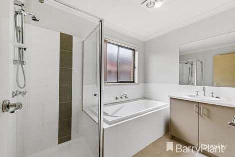 Property photo of 30 Felicity Drive Tarneit VIC 3029