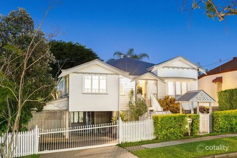 21 Dorinda St, Greenslopes, QLD 4120