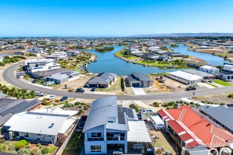 Property photo of 198 Excelsior Parade Hindmarsh Island SA 5214