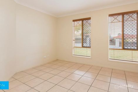 Property photo of 4 Daylilly Place Springfield Lakes QLD 4300