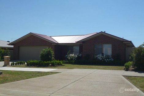 62 Cottage Cres, Kilmore, VIC 3764