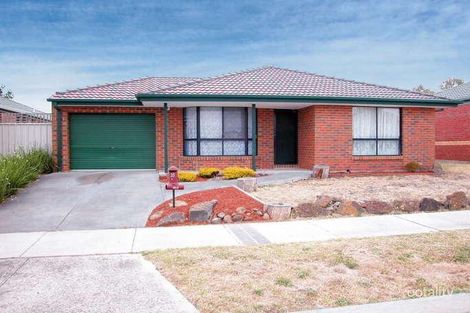 Property photo of 35 Willmott Drive Craigieburn VIC 3064