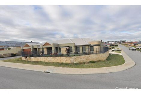 Property photo of 1 Dugong View Yangebup WA 6164