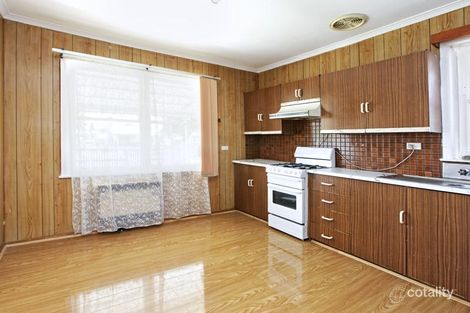 Property photo of 9 Swallow Crescent Norlane VIC 3214