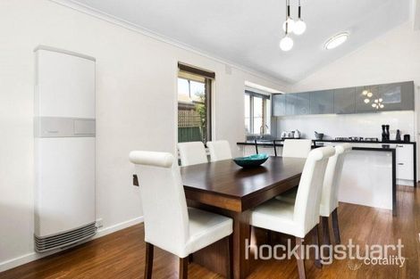 Property photo of 73 Amaroo Drive Chelsea Heights VIC 3196