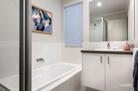 Property photo of 33 Capilano Avenue Yanchep WA 6035