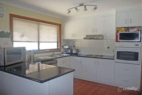 11 Bootman Pl, Moruya, NSW 2537