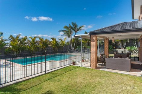 Property photo of 20 Codrington Circuit Pacific Pines QLD 4211