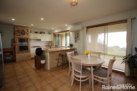 Property photo of 37 Gledstanes Terrace Boston SA 5607