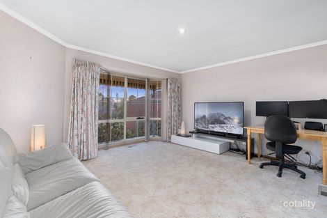 Property photo of 22 Appleberry Close Knoxfield VIC 3180
