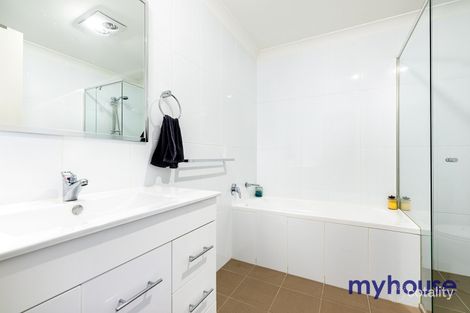 Property photo of 2/1 Brock Avenue St Marys NSW 2760