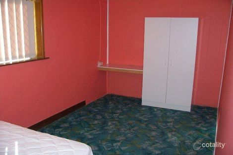 Property photo of 4 Starcross Street Macgregor QLD 4109