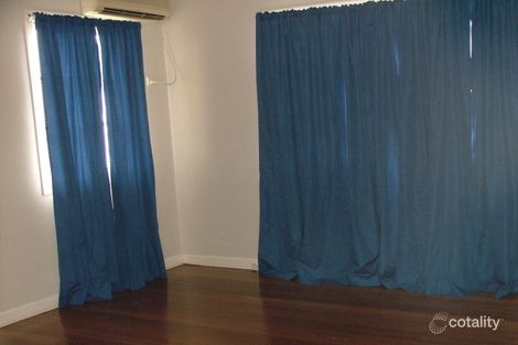 Property photo of 6 Booneene Court Nanango QLD 4615