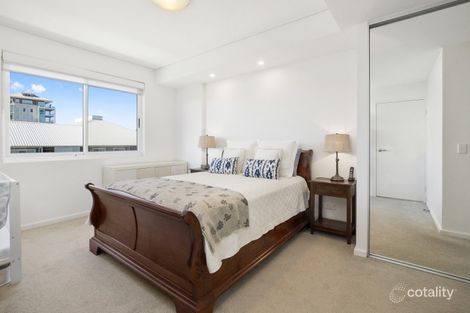 Property photo of 410/7-11 Magnolia Drive Breakfast Point NSW 2137