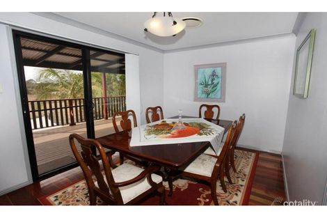Property photo of 30 Robert Road Chatsworth QLD 4570