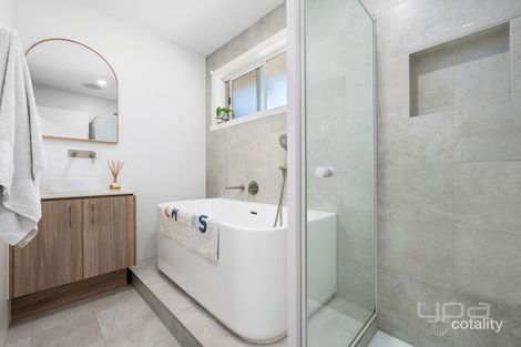 Property photo of 5 Comic Court Harkness VIC 3337