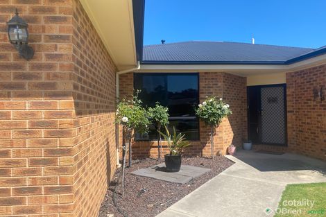 Property photo of 5 Swinburne Drive Wangaratta VIC 3677
