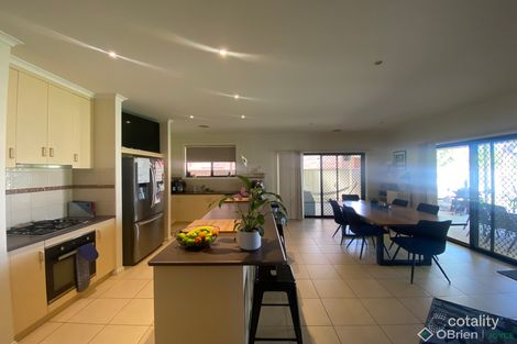 Property photo of 5 Swinburne Drive Wangaratta VIC 3677